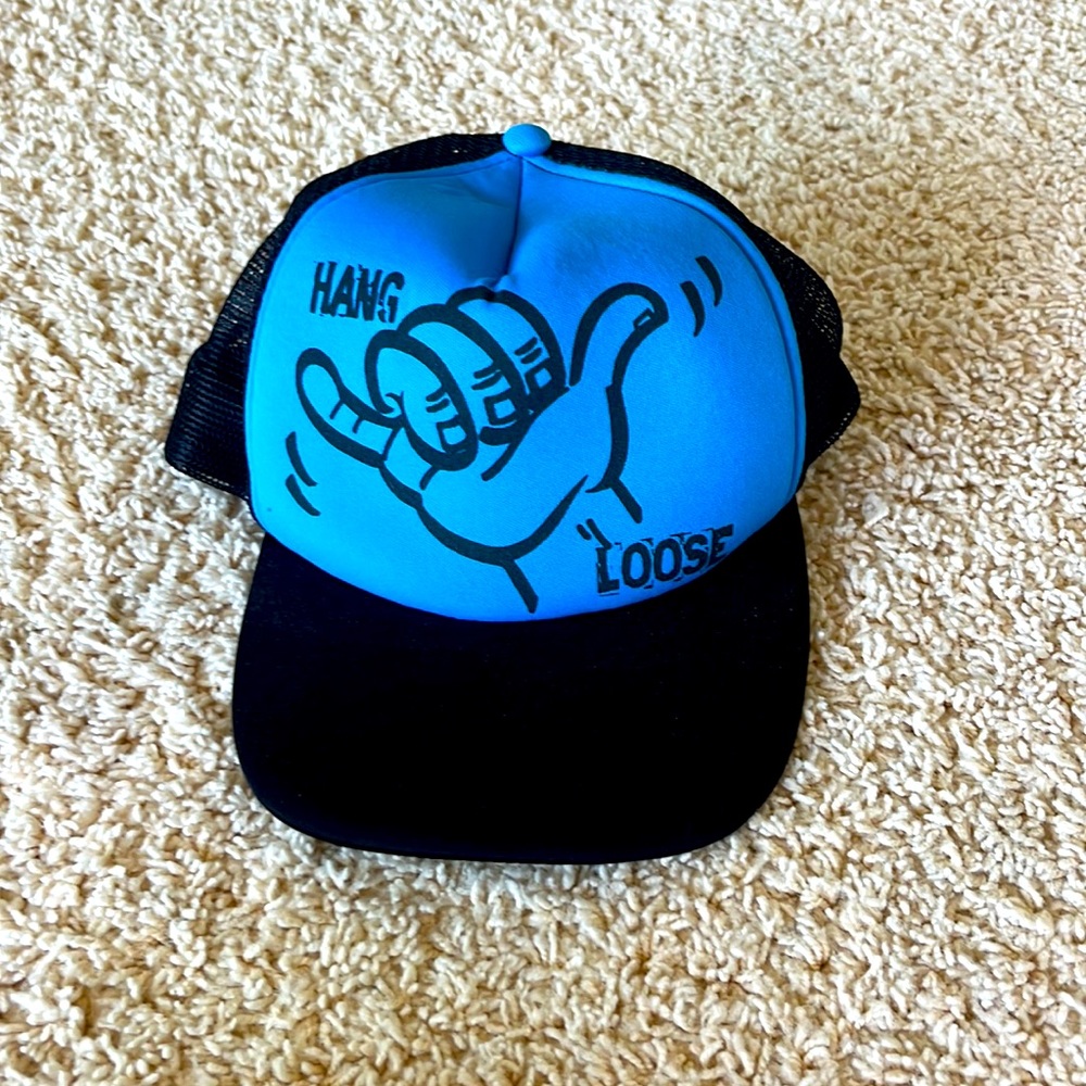 Hang loose Hawaii hat